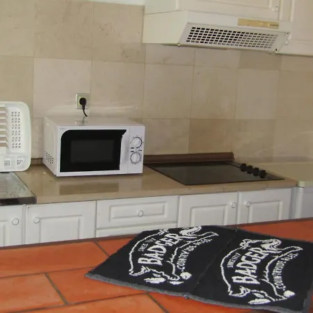 Turisticos Clube Vale Leao فيغيورا دا فوز