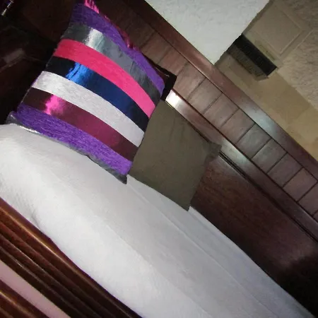 Turisticos Clube Vale Leao