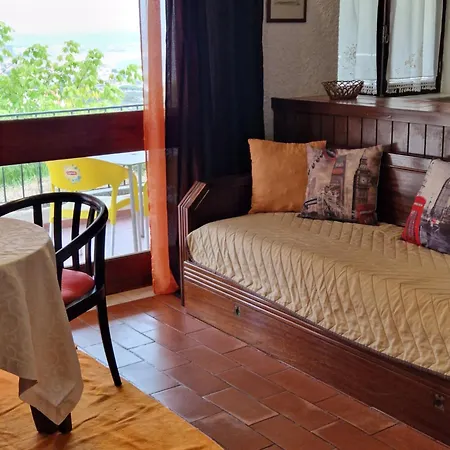 Turisticos Clube Vale Leao * 피게이라다포즈