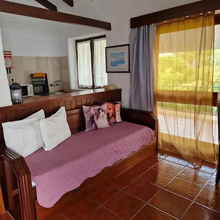 Turisticos Clube Vale Leao *