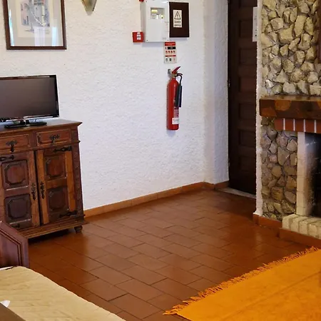 Turisticos Clube Vale Leao Aldeamento Turístico *